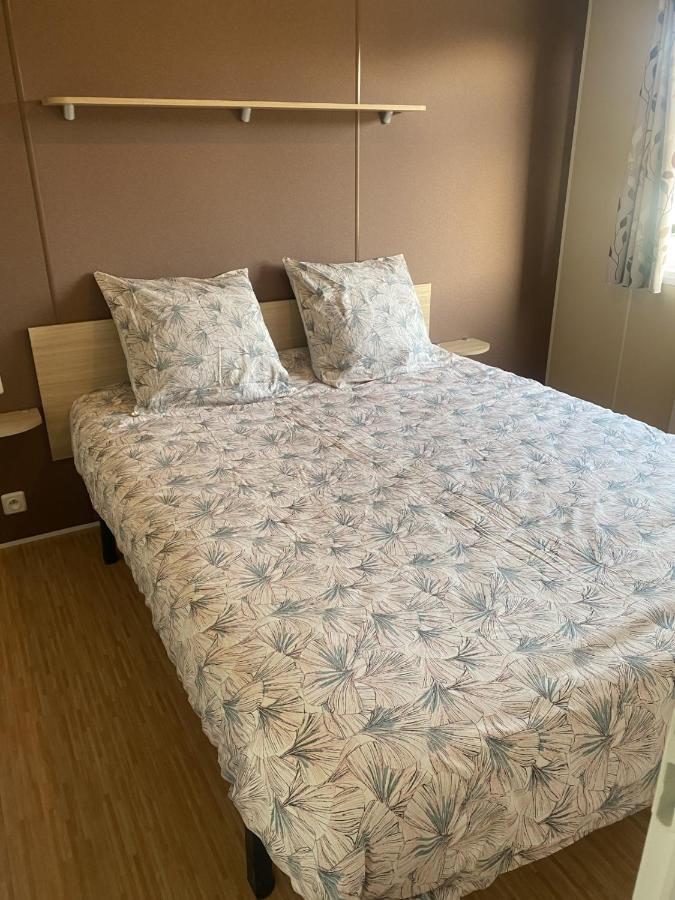 Le Bonheur Est Dans Le Pre. Hotel เลอเทรปอร์ ภายนอก รูปภาพ